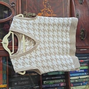 Houndstooth Sweater Vest